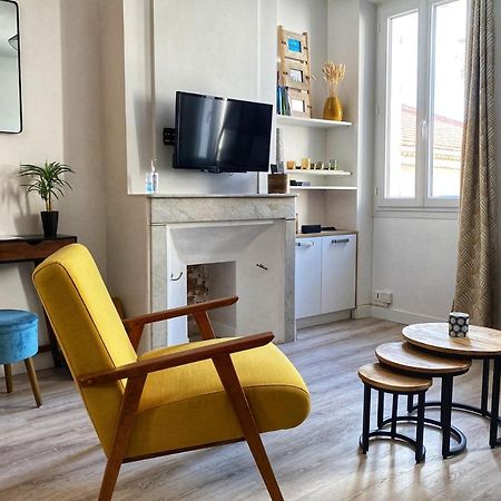 Escapade A Sanary, Au Coeur Du Village, 200M Du Port,Clim,Wifi,Parking מראה חיצוני תמונה