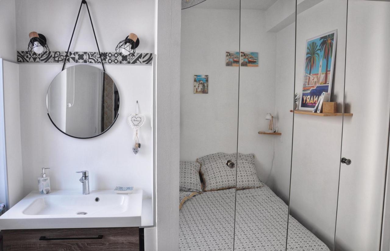 Escapade A Sanary, Au Coeur Du Village, 200M Du Port,Clim,Wifi,Parking מראה חיצוני תמונה
